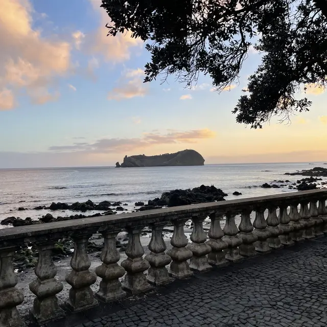 Vila Franca do Campo, Portugal — 26 Mar 2025, 19:45:31 UTC